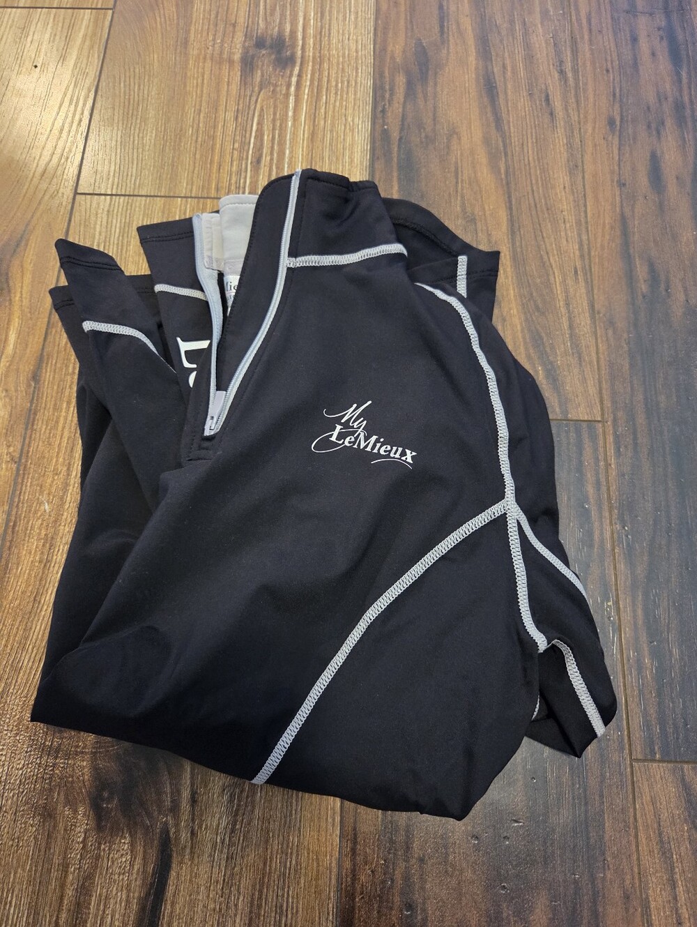 Lemuiex Riding Shirt - Picture 4 of 4
